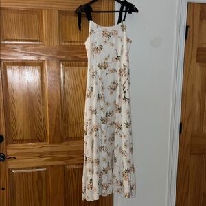 Gianni Bini Floral Sleeveless Maxi Dress - white linen NWT